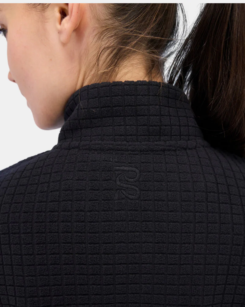Bandit Womens Macrosoft Grid Quarter Zip - Bandit Black - SS26 - Image 5