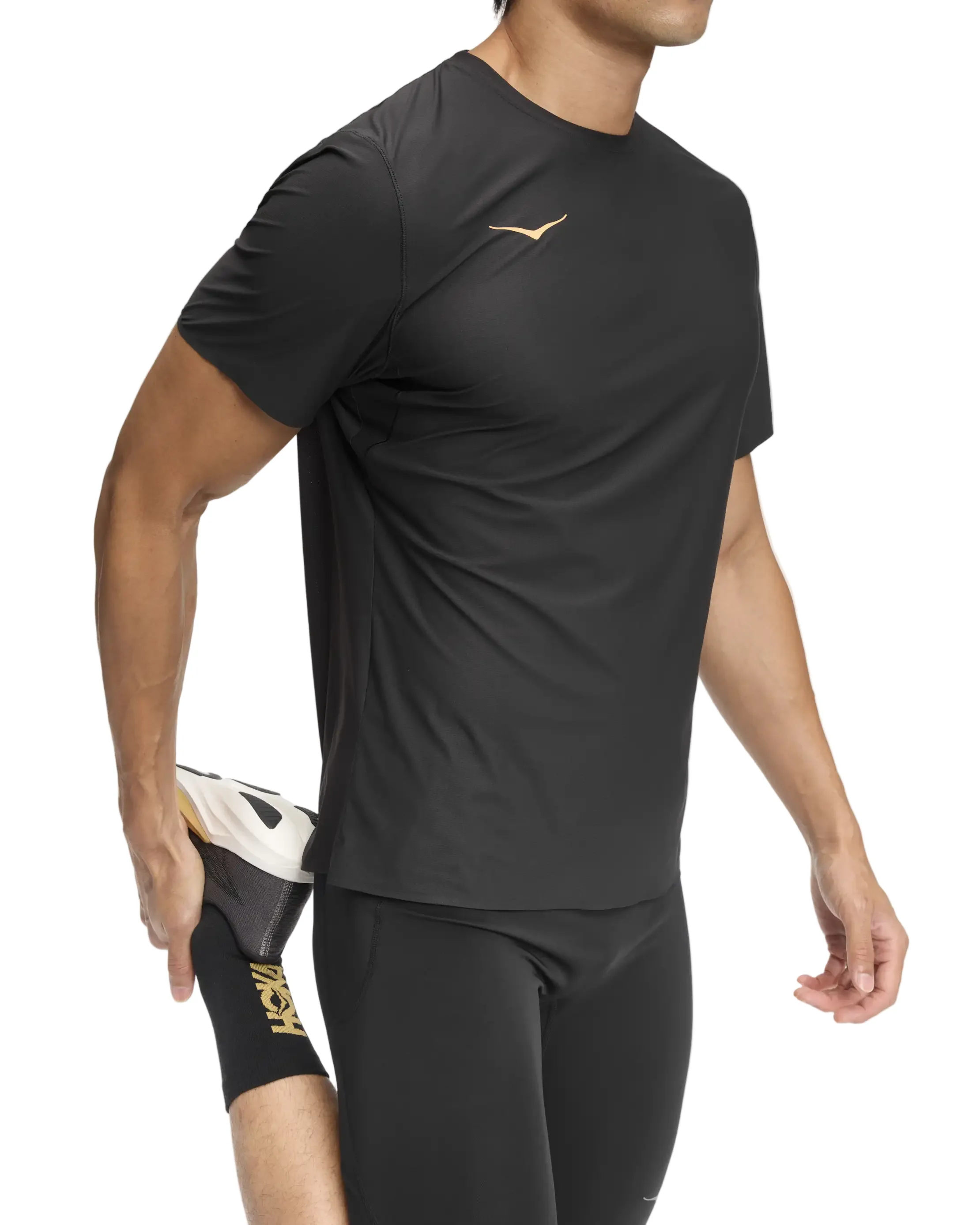 Hoka Mens Airolite Run Short Sleeve 2.0 - Koshi Tan-Tan Black/Gold - Image 2