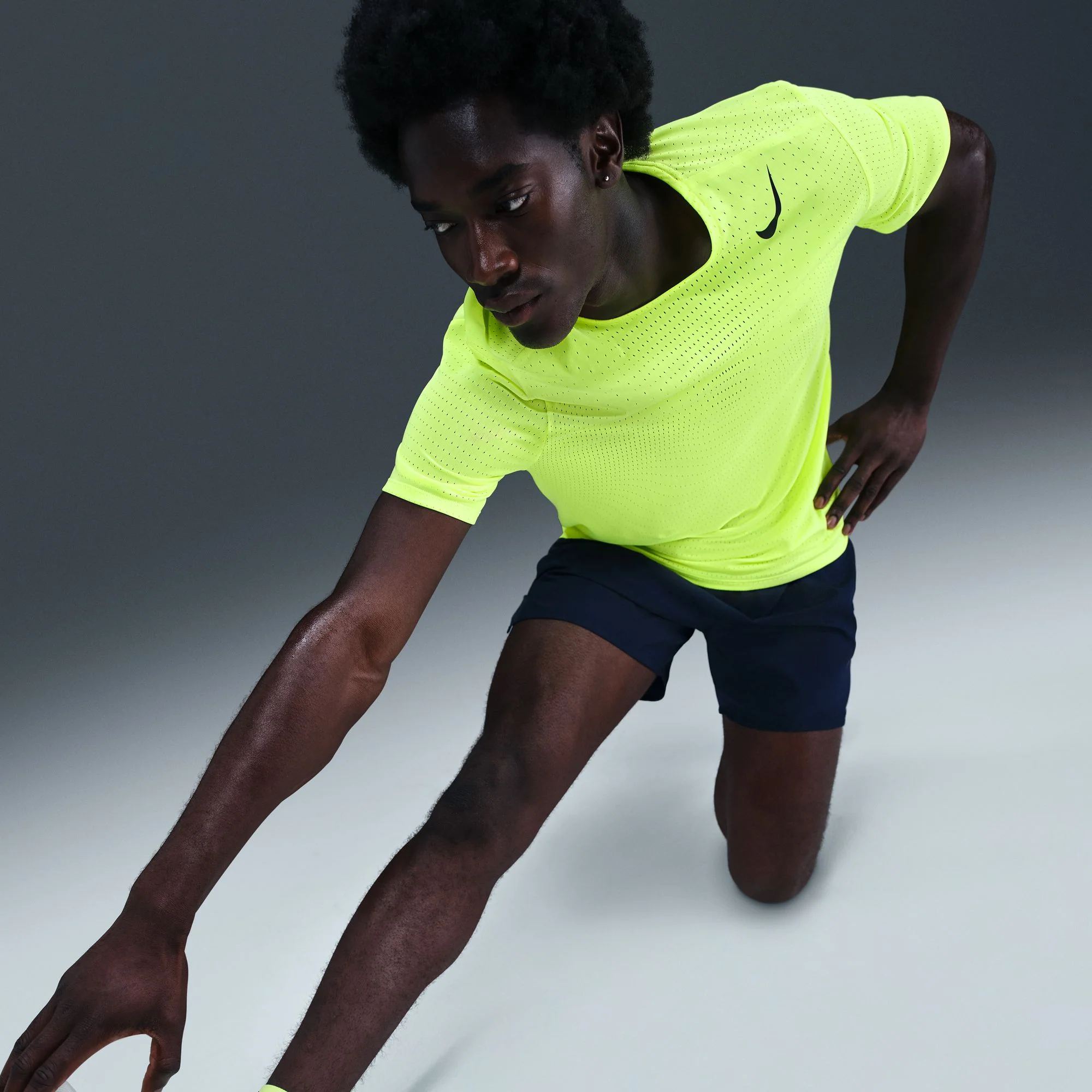 Nike Mens Dri-FIT ADV Short Sleeve AeroSwift Tee - Volt/Black - FA25 - Image 6
