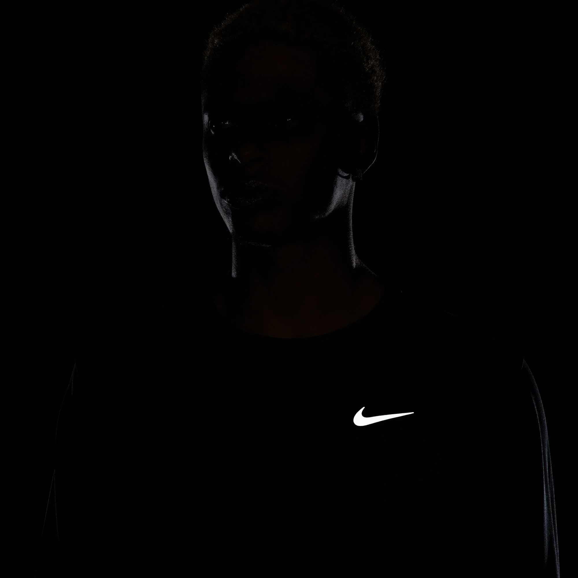 Nike Mens Dri-FIT UV L/S Miler Top - Black/Reflective Silver - HO25 - Image 5