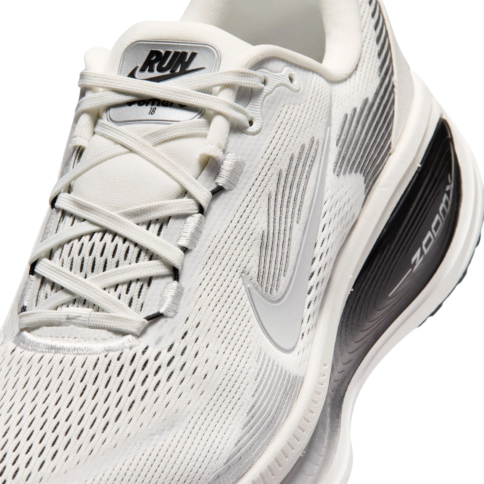 Nike Mens Vomero 18 - Summit White/Metallic Silver/Black - Neutral - SU26 - Image 9