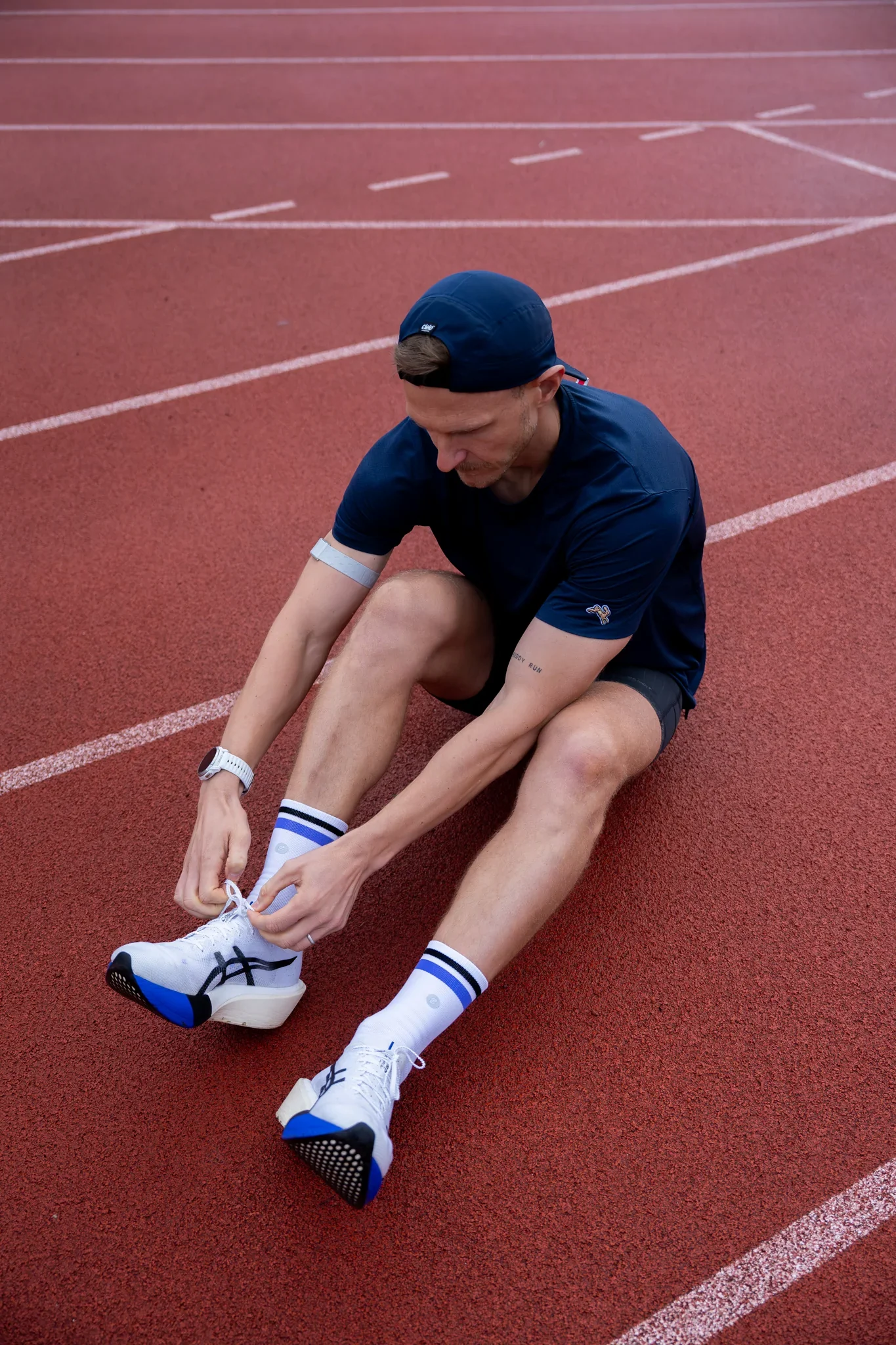 SHYU Racing Half Crew Socks - White/Indigo/Black - Image 3